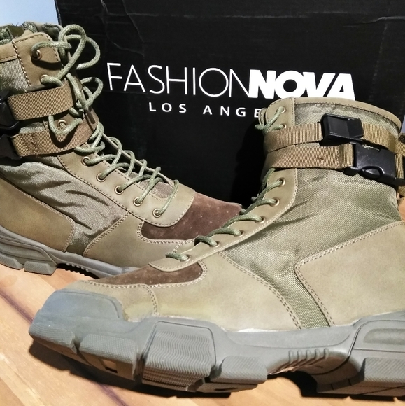 ๐ Fashion Nova Combat Boots - Picture 3 of 9